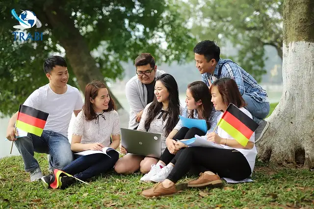 Các ngành nghề khối A nào dễ xin việc và có lương cao nhất?